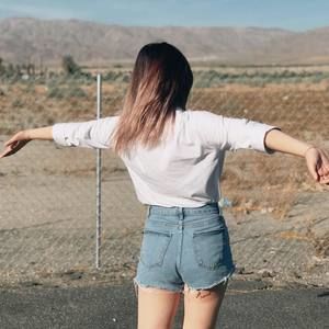 Meet your Posher, Angie